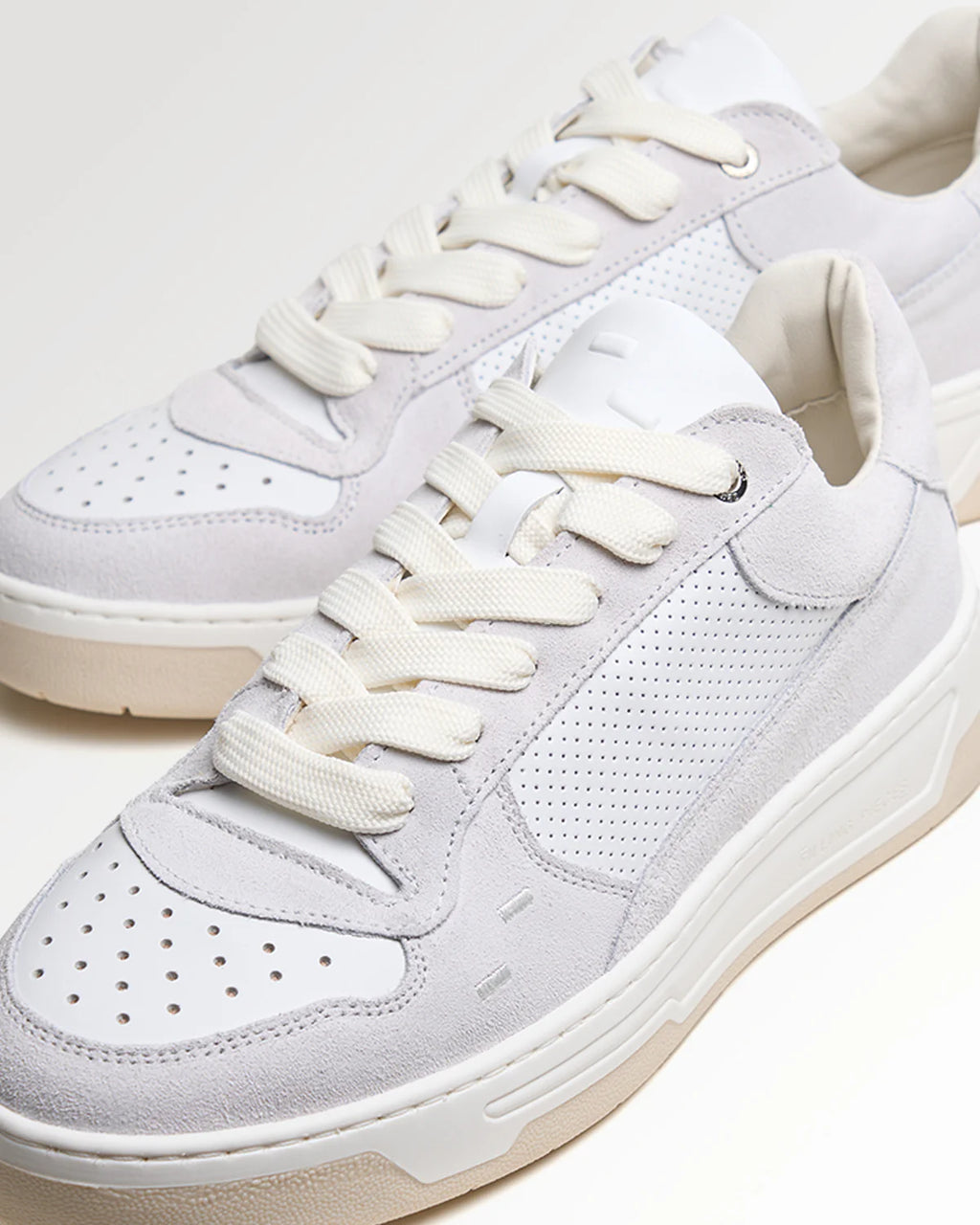 Cruiser Neat Off White